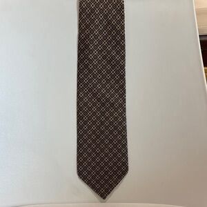 Christian Dior Men's Burgundy/green Geometric Silk Tie
